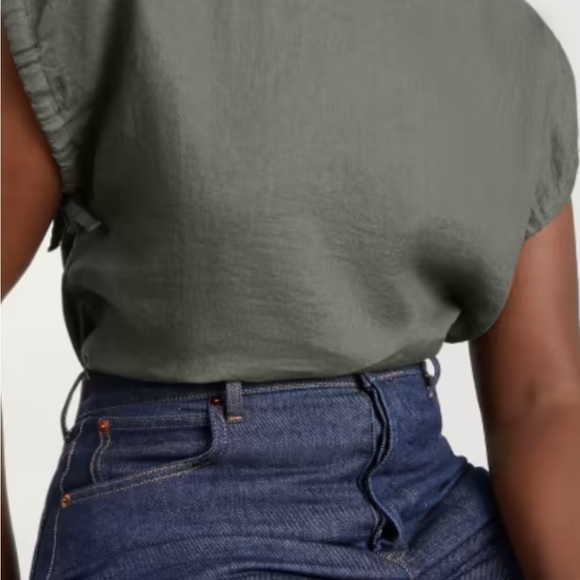 Drawstring Tunic. - Picture 3 of 7